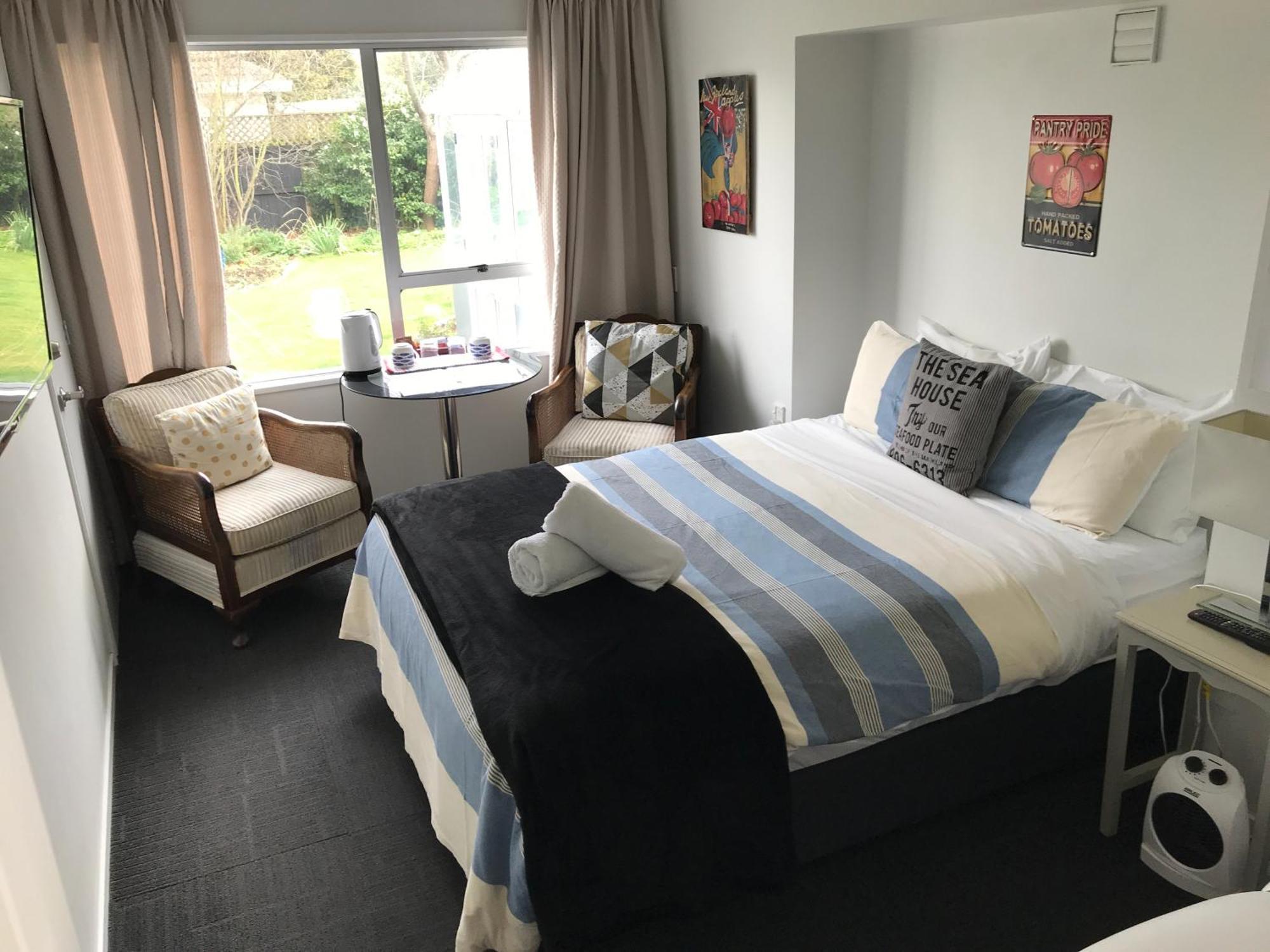 Sandy Feet Accommodation Christchurch Bilik gambar